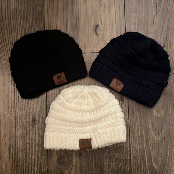 Sweetheart Baby Hat Bundle - Picture 1 of 4